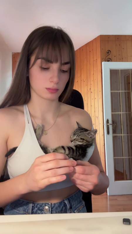 Cute video #8006